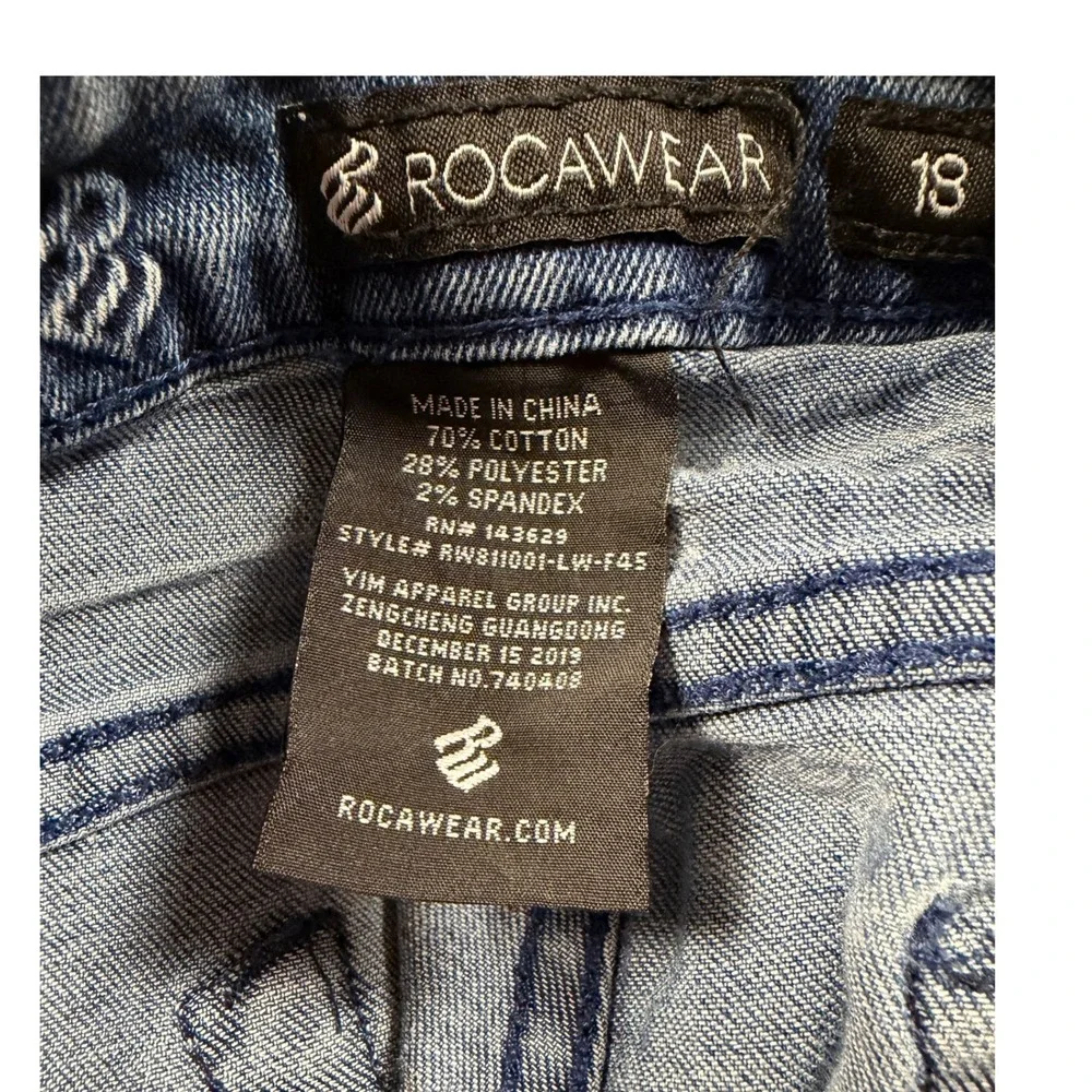 Rocawear Mens Acid Wash Denim Shorts Size‎ 18 Embroidered Logo Y2K Streetwear